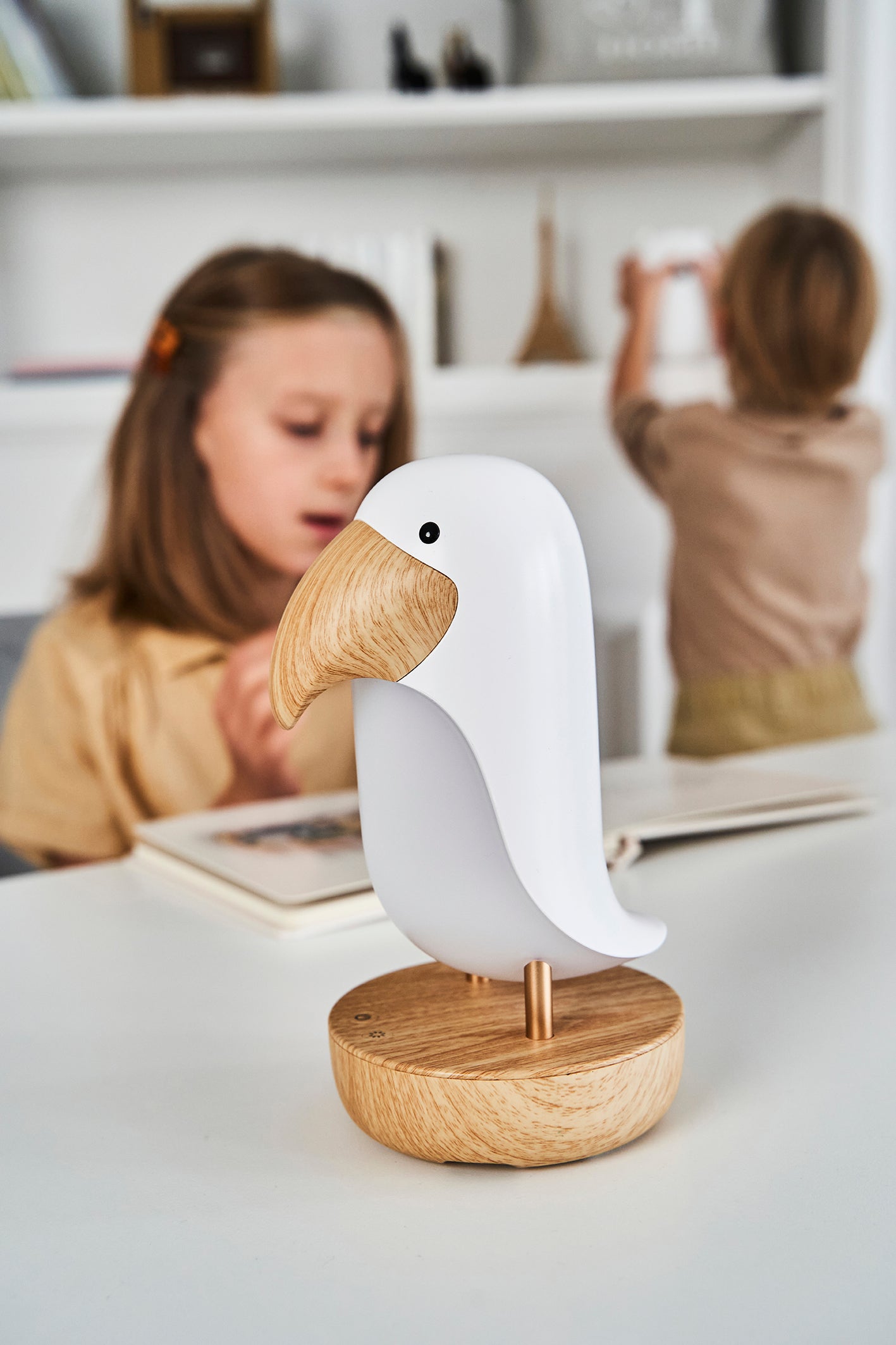 Puffin Lampi með bluetooth-hátalara - White