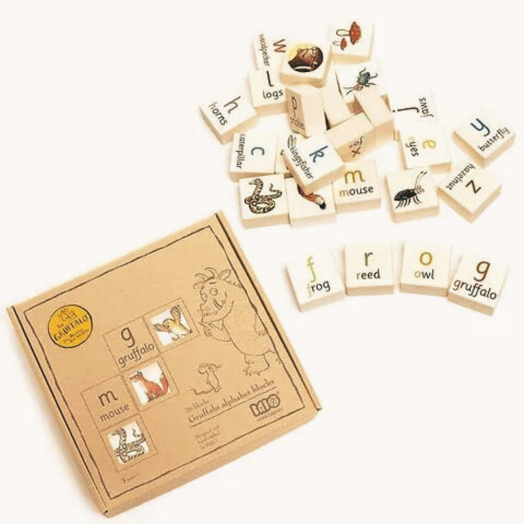 Greppikló Kubbar - Alphabet (EN)