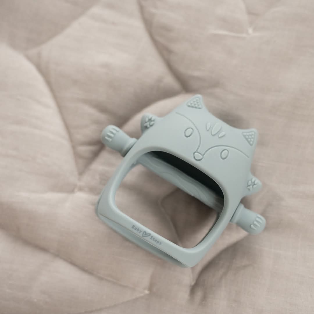 Sílikon Nagdót - Fox Sensory Teething Toy (5 litir í boði)
