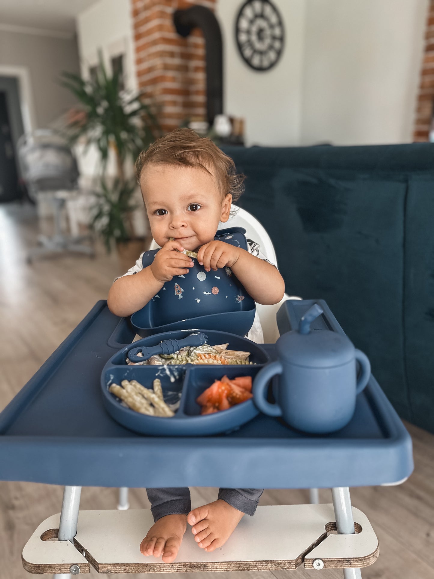 Sílikon kanna með röri & Snarl bolli 2in1 (5 litir í boði)