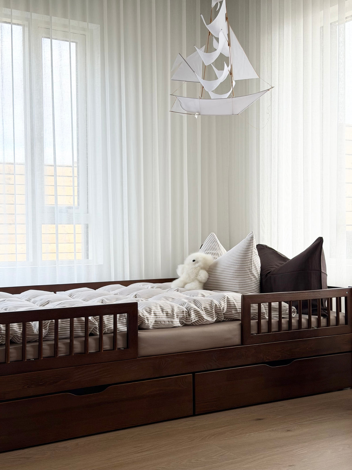 Barnarúm Basic Dark Walnut