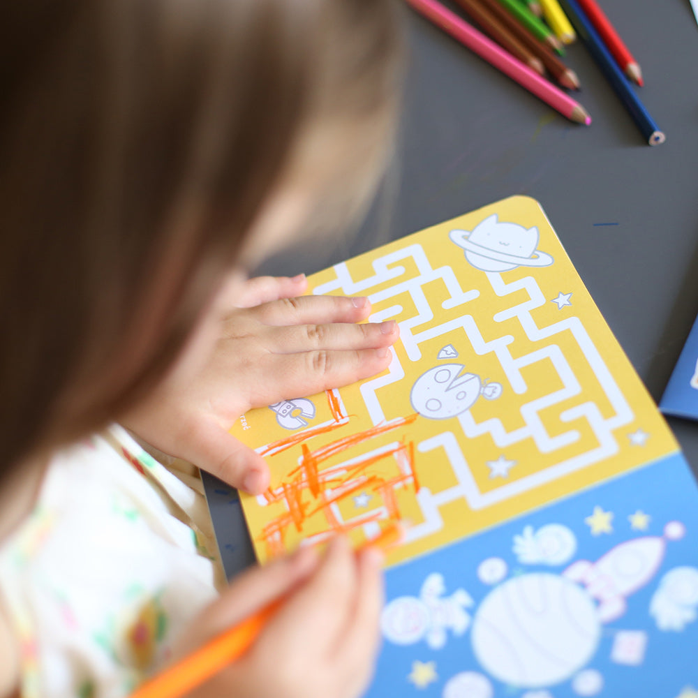 Looong Coloring Books - Space 4+