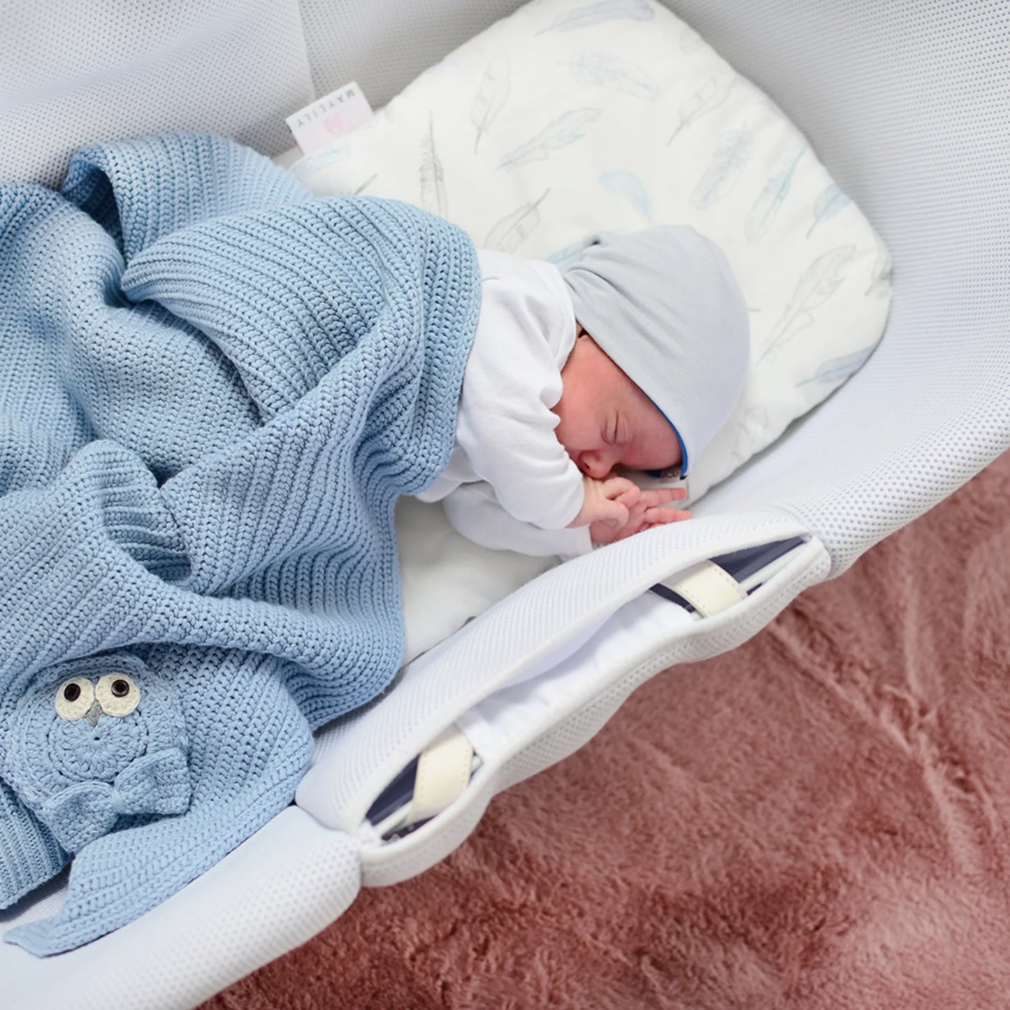 Viðsnúaleg húfa úr bambus Blush Pink - Cream