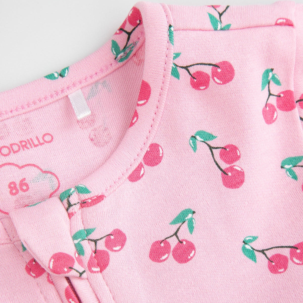 Renndur Náttgalli - Pink Cherries