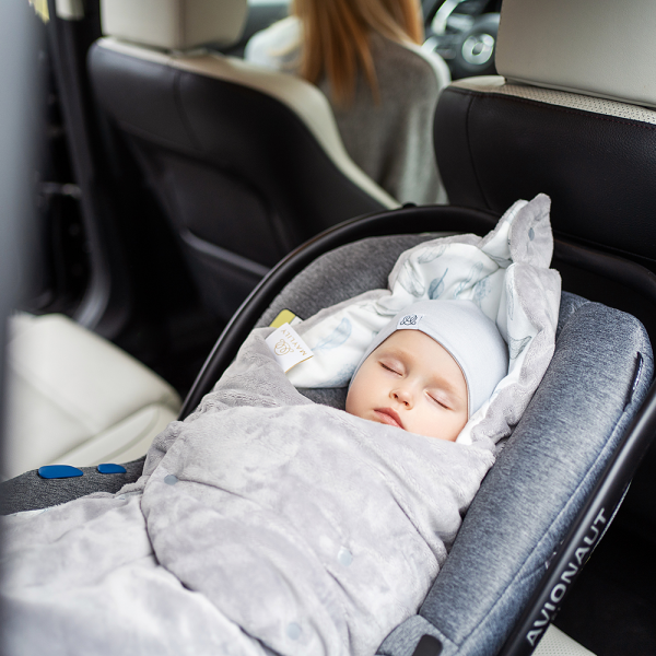 Bílstólateppi Kangaroo úr bambus - Paradise Birds Silver