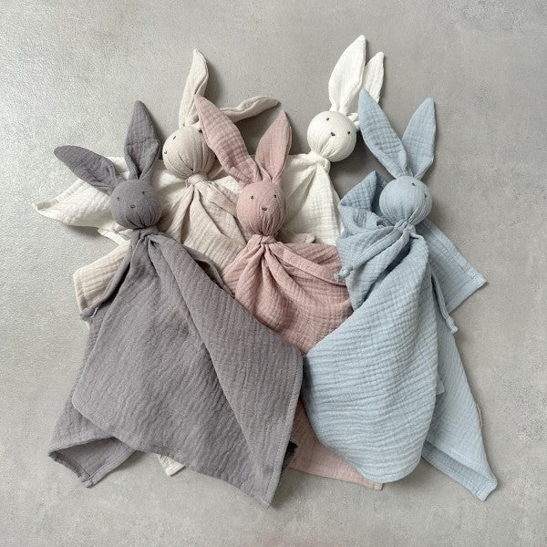 Kúruklútur - DouDou Bunny Gray 45 cm