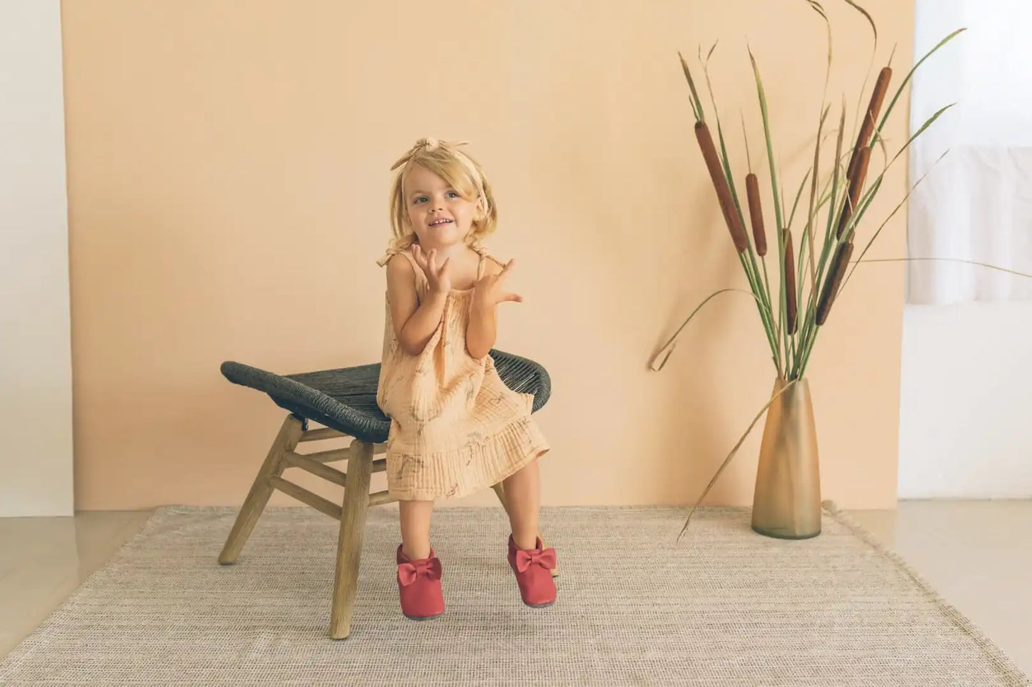 Inniskór - Baobaby Cherry með slaufu