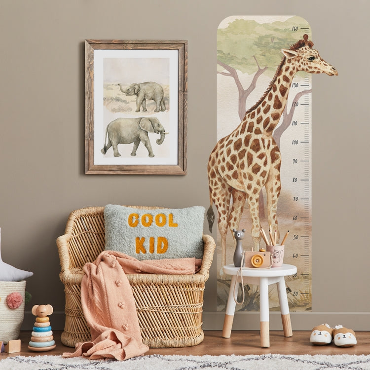 Vegglímmiði - Giraffe height measurement