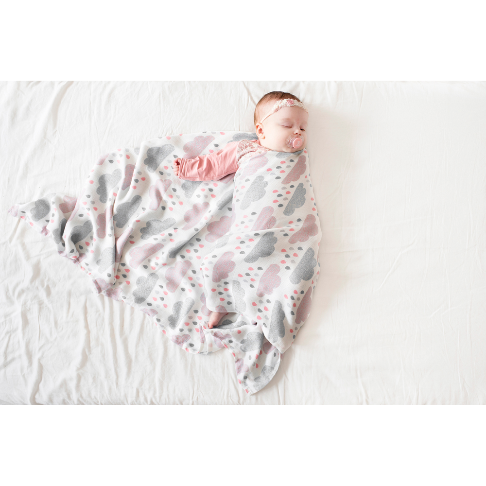 Bamboo Swaddle XL - Pink Dots