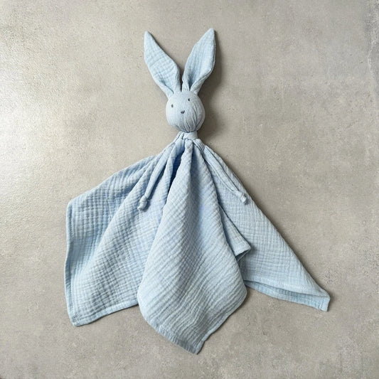 Kúruklútur - DouDou Bunny Blue 45 cm
