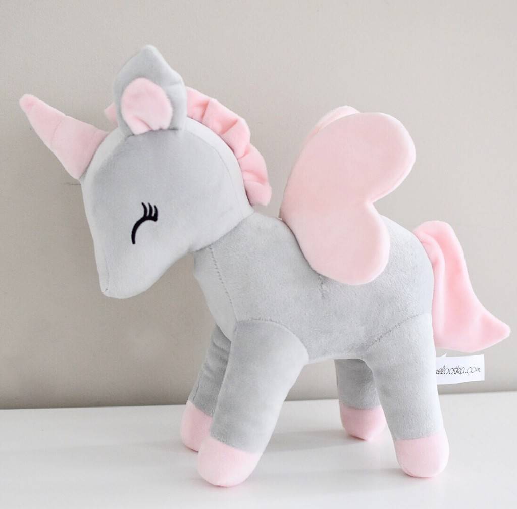 Plush Unicorn Gray M