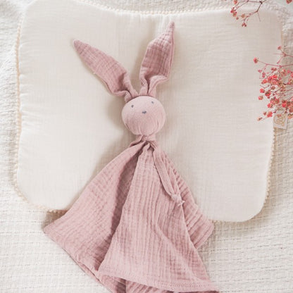 Kúruklútur - DouDou Bunny Pink 45 cm