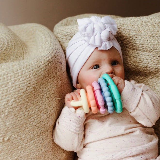 Staflturn & Nagdót - Rainbow Stacker & Teether (4 litir í boði)