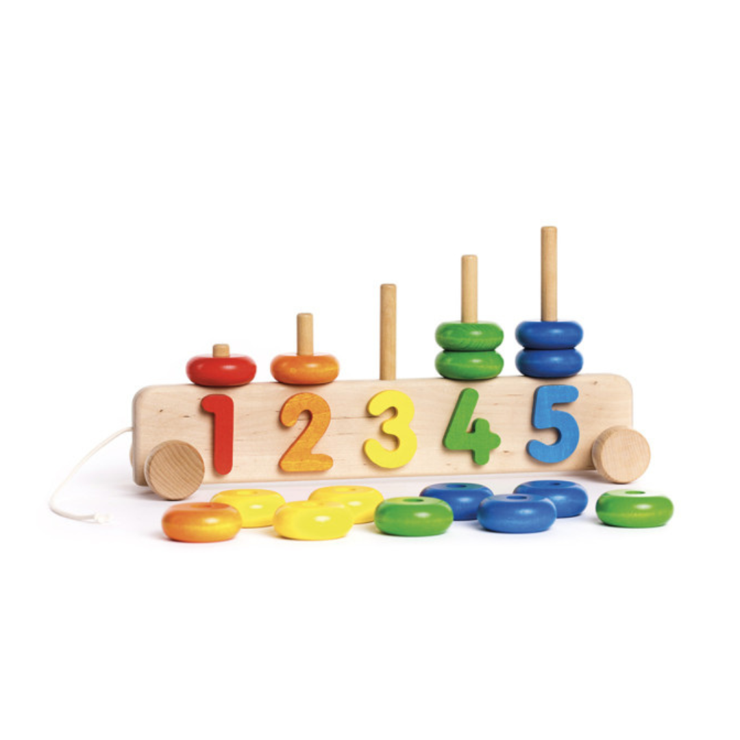 Staflturn - Pyramid on the wheels