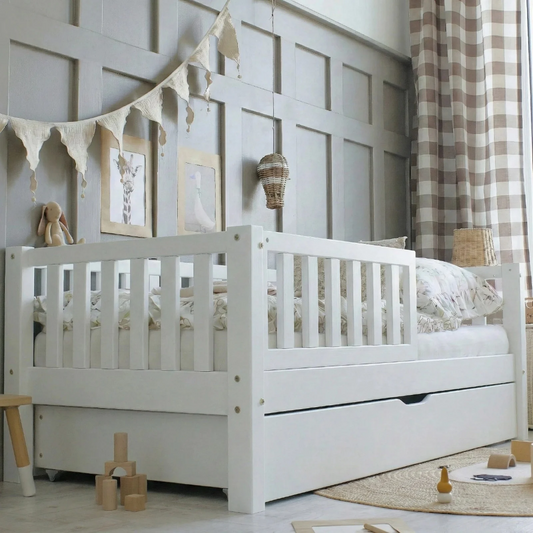 Barnarúm Basic Love White