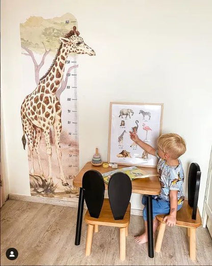 Vegglímmiði - Giraffe height measurement