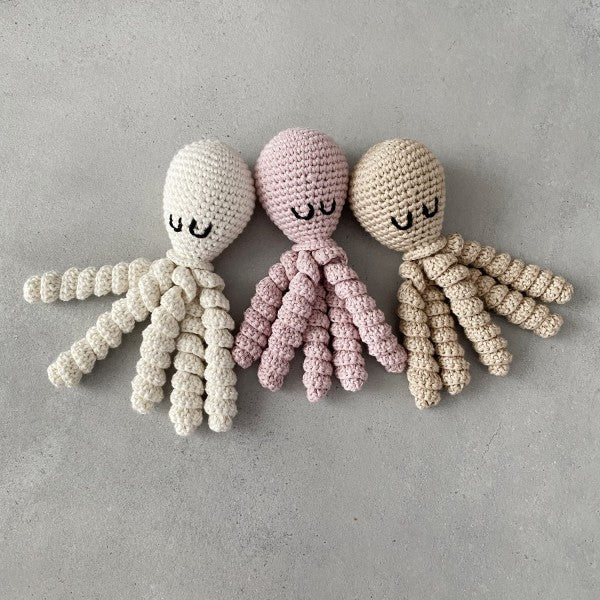 Rattle Octopus - Dusty Pink
